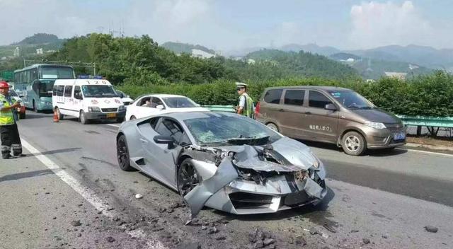 山西兩貨車追尾爆出一團(tuán)火球深層設(shè)計(jì)策略數(shù)據(jù)_版齒94.25.61